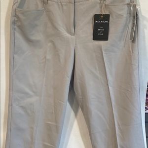 NWT Zac & Rachel gray capri slim crop pants